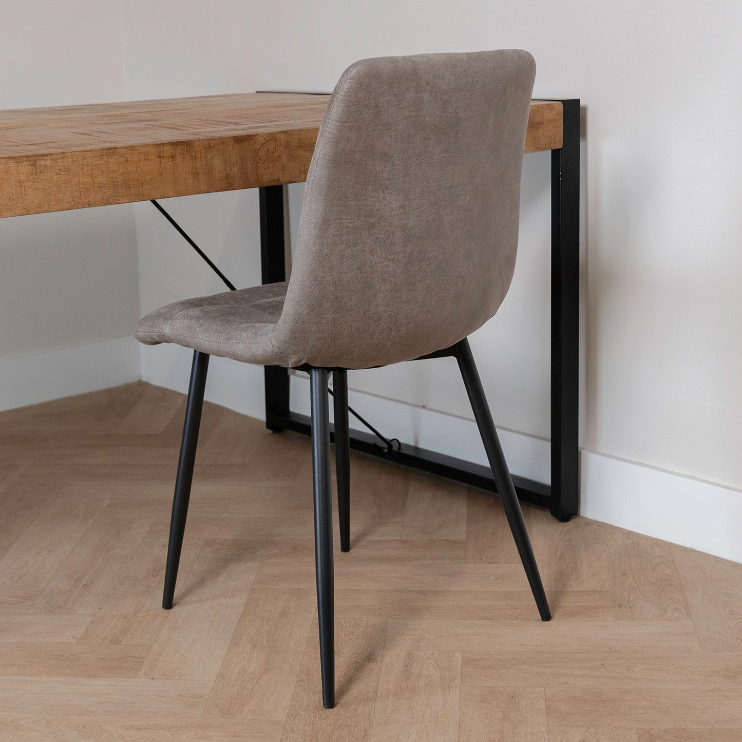 Eetkamerstoel Tess - Luxe Micro Suède Taupe